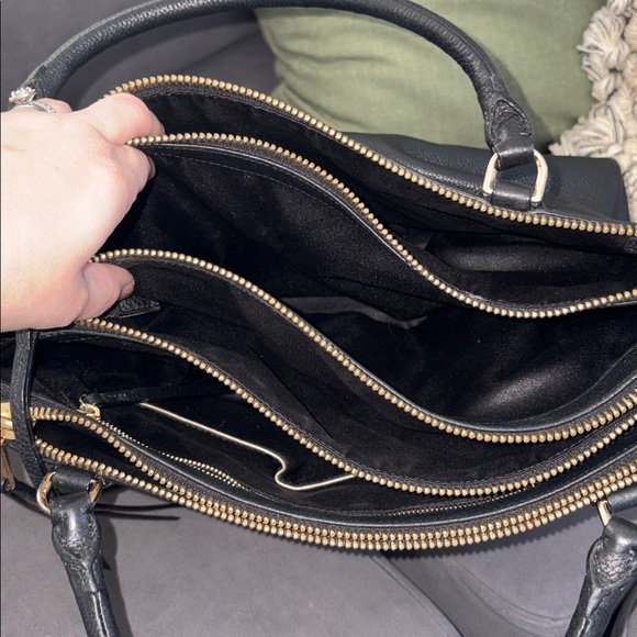 Coach borough bag comes with long strap - Picture 8 of 10